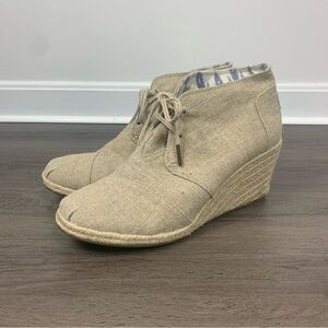 Toms Natural Burlap Desert Wedge Booties Size 11